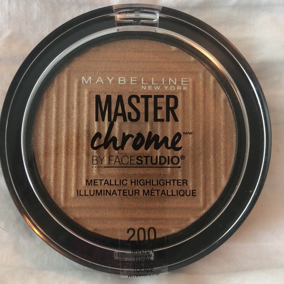 NEW Cosmetic bag bundle powder, highlighter, blending brush, brow gel sleep mask - Picture 8 of 16